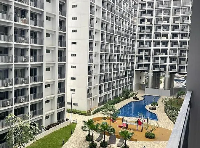 Yournest @ Shore 2 Residences - Fast Wifi+ Netflix Apartment
